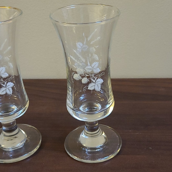 Set of 3 mini retro drinking glasses - Picture 5 of 12